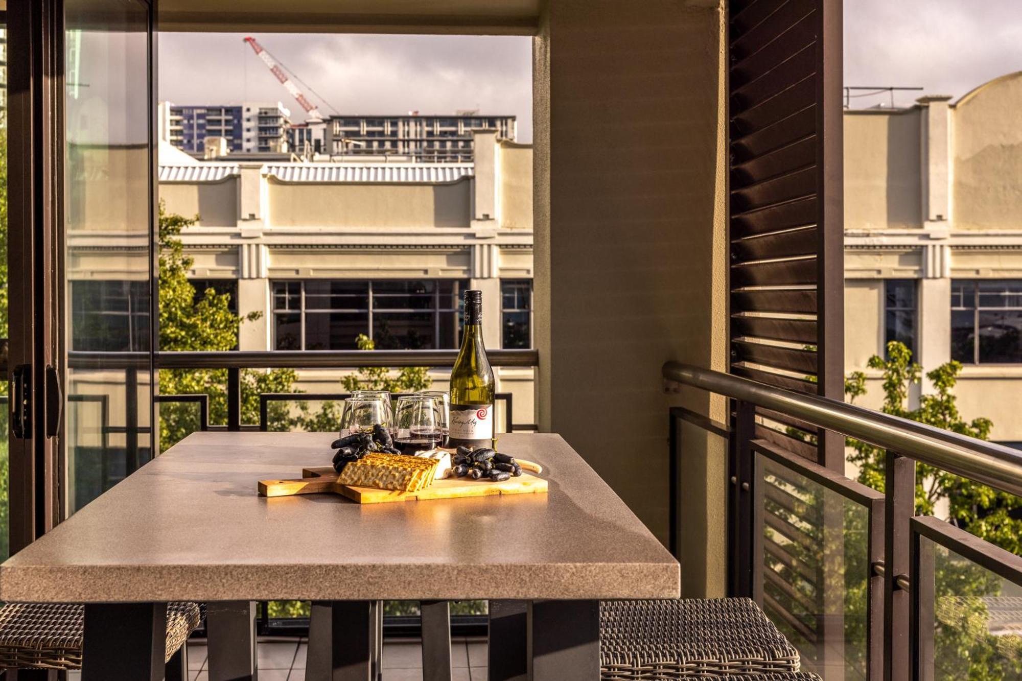 Апартаменты The Quays - Auckland Viaduct Экстерьер фото